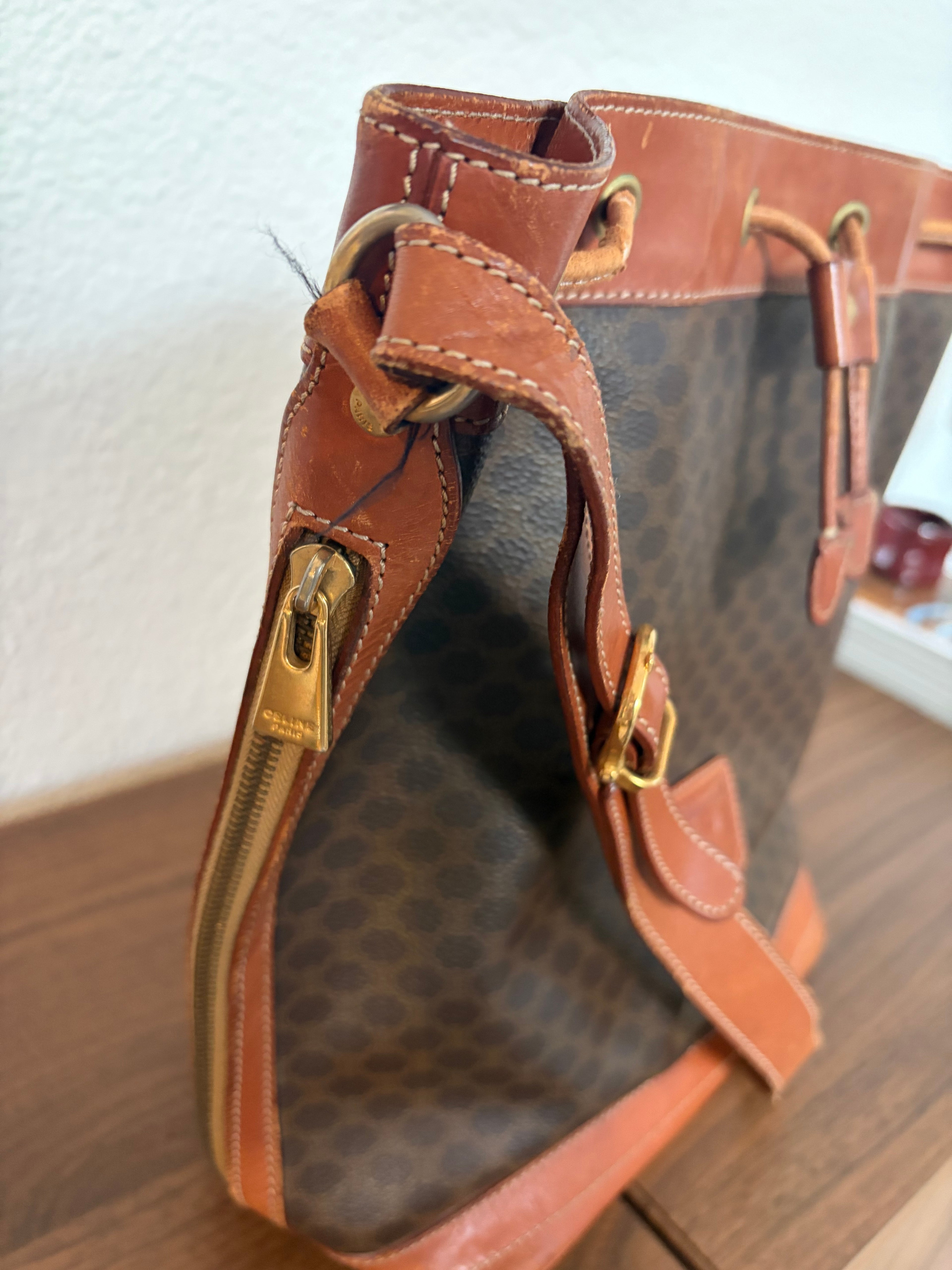 Grand sac seau Macadam – CÉLINE