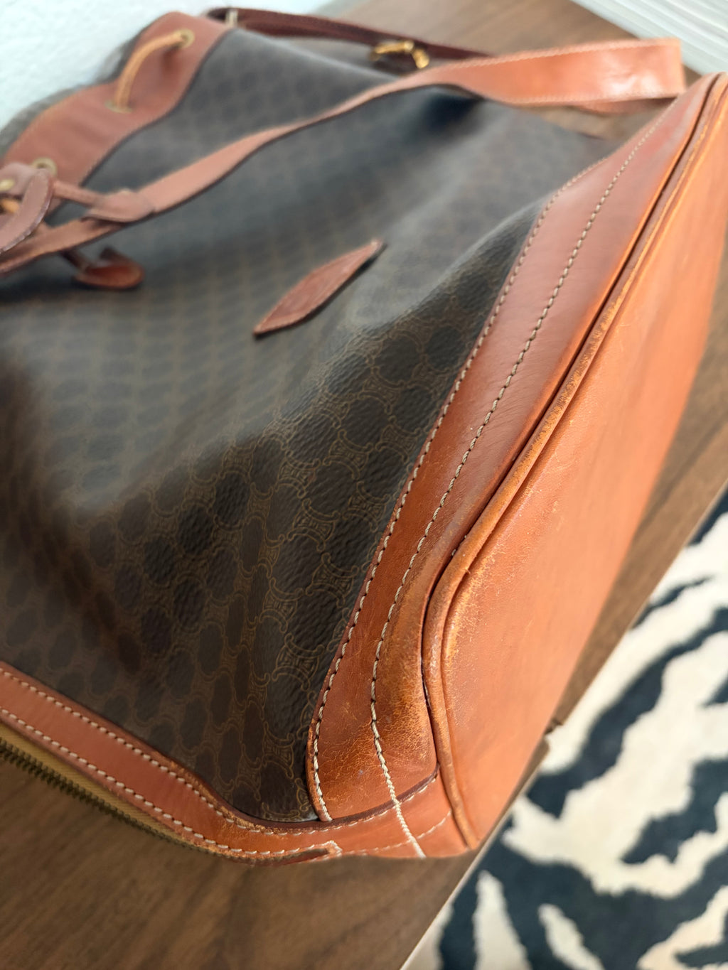 Grand sac seau Macadam – CÉLINE