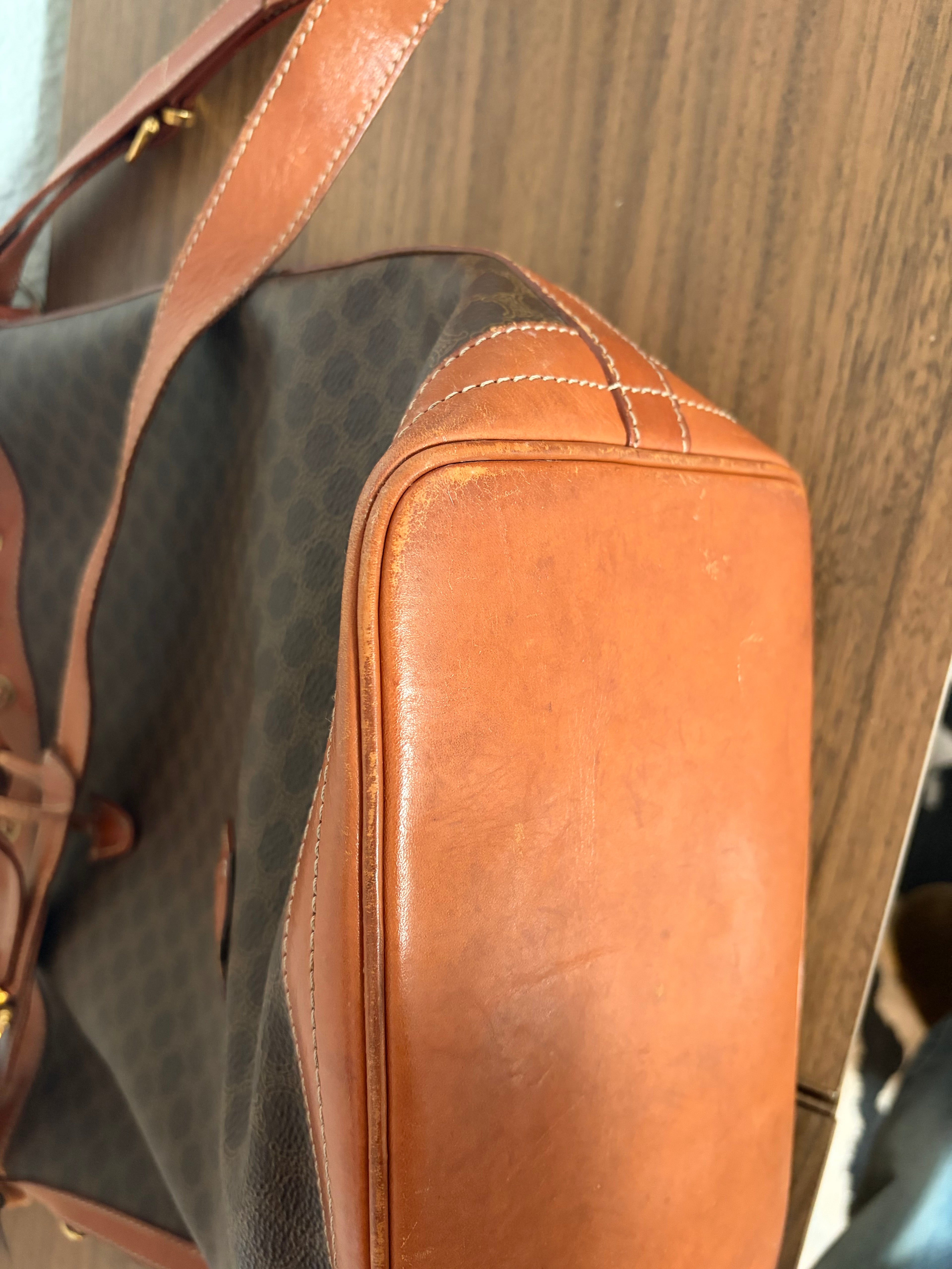Grand sac seau Macadam – CÉLINE