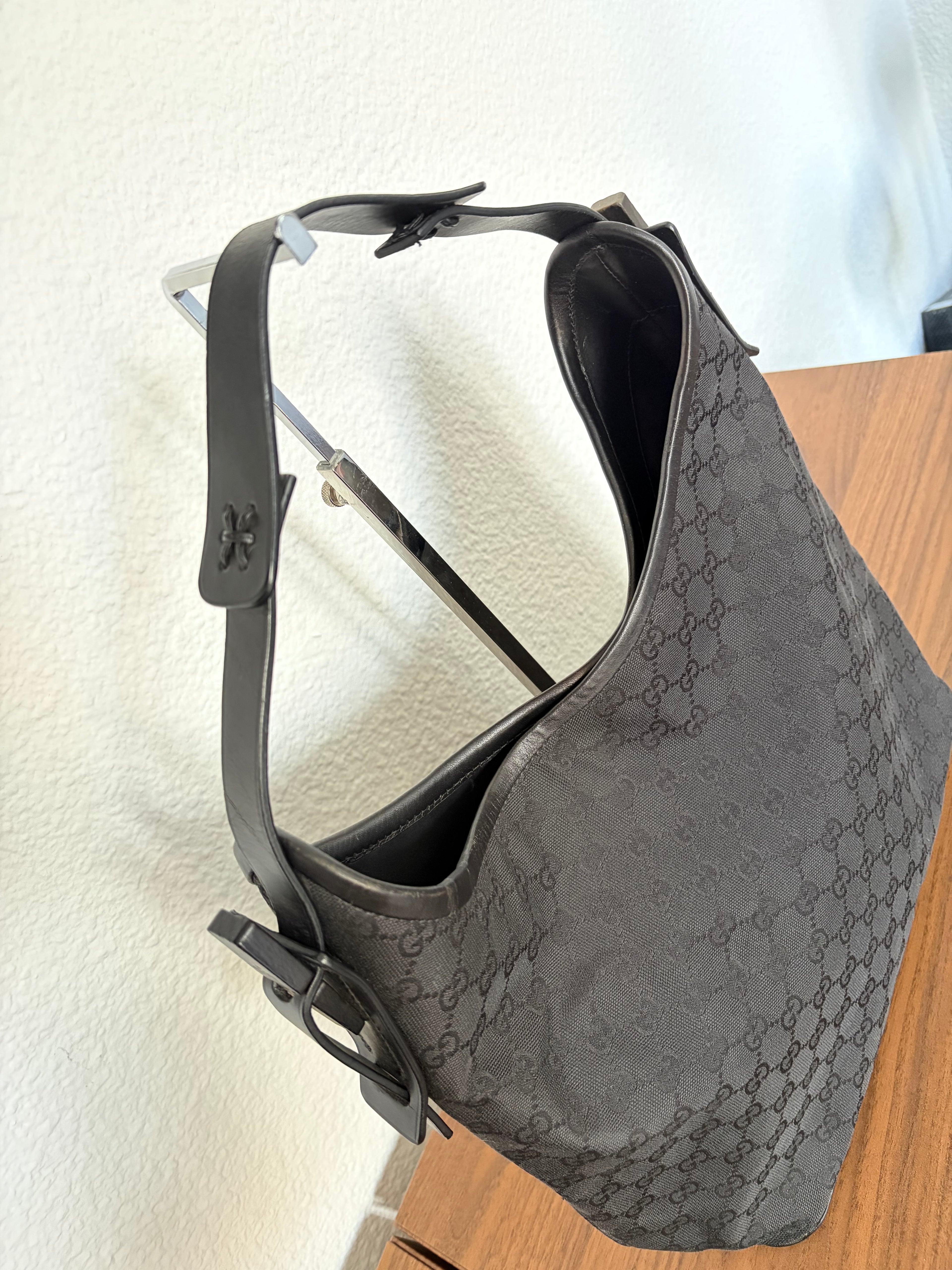 Grand sac hobo porté épaule – GUCCI