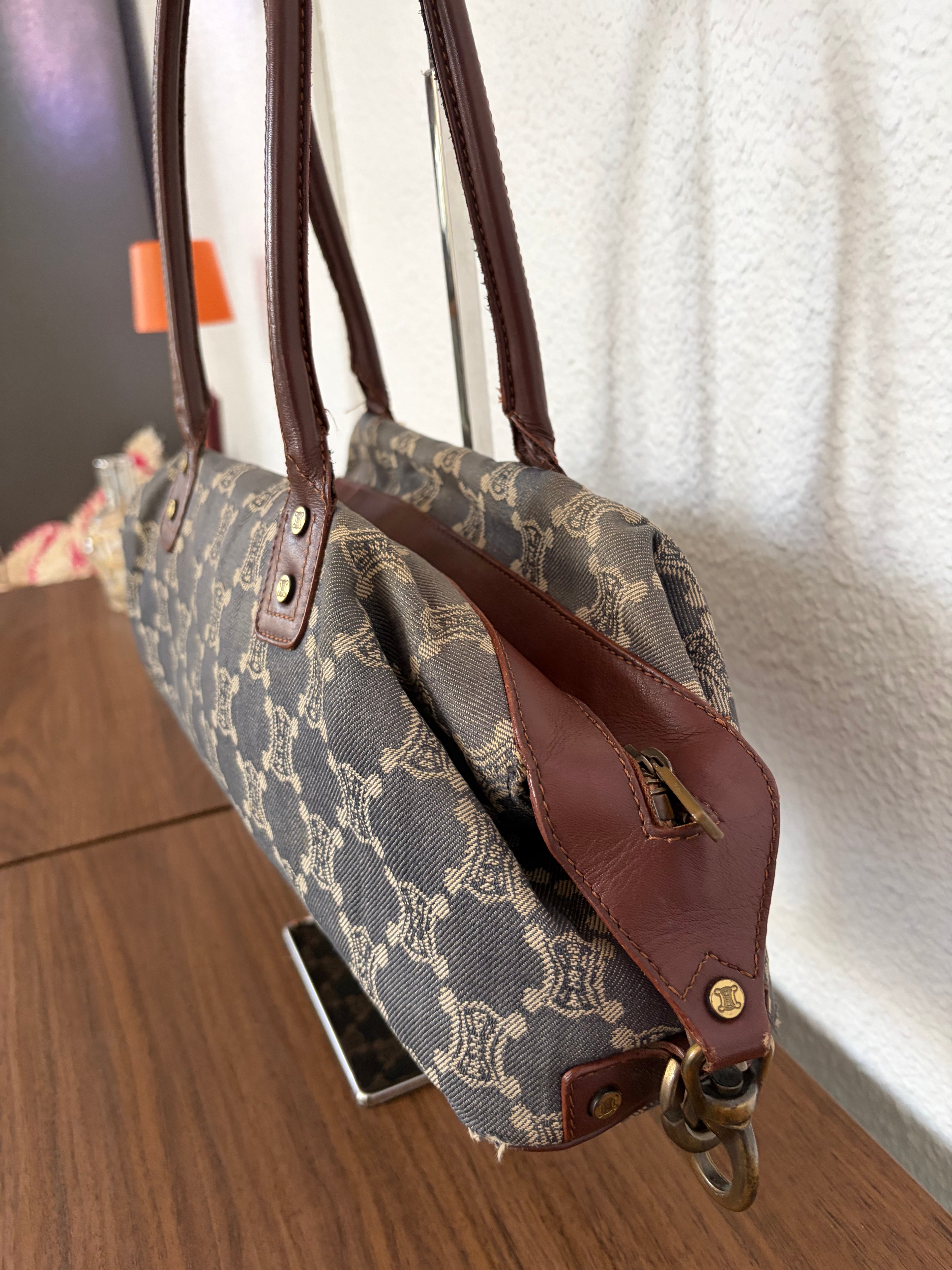 Baguette - CELINE